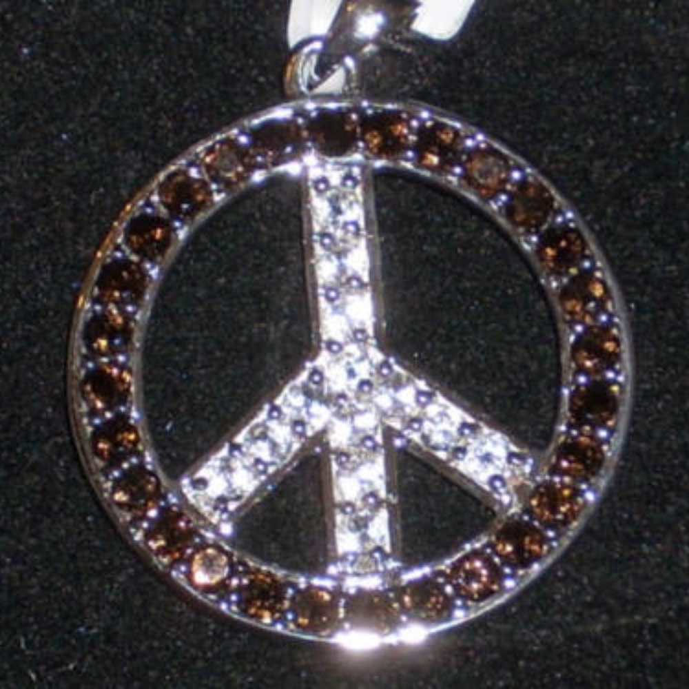 Brown and white topaz pendant